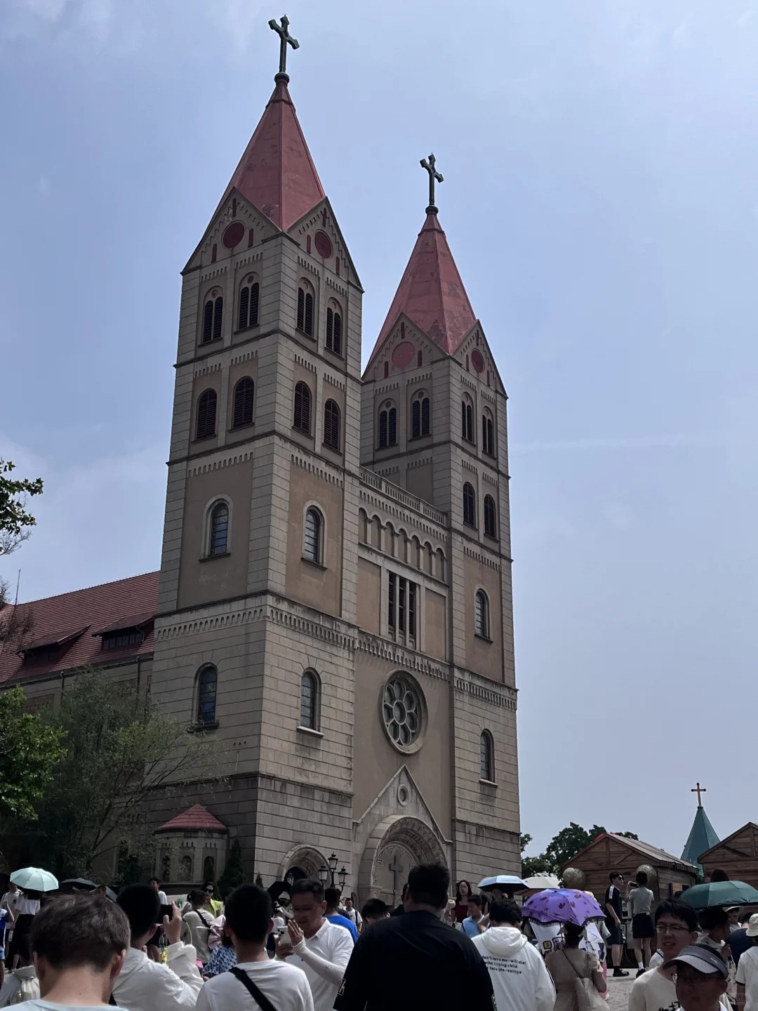 天主教堂 外观风景照